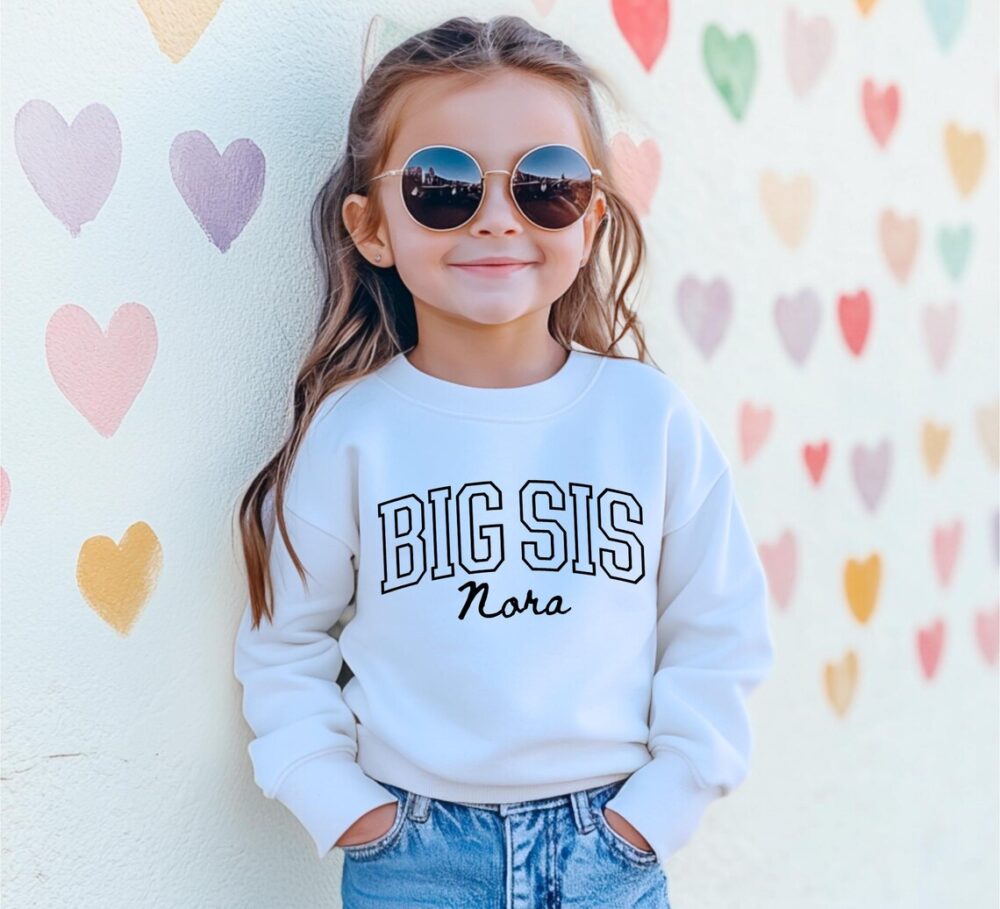 Personalized Sibling Sweatshirt – White Black-Big Sis